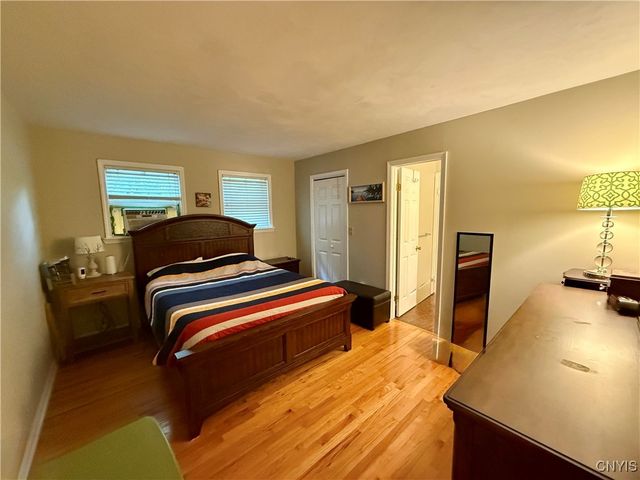 300 Holmes Street, Syracuse, NY 13210