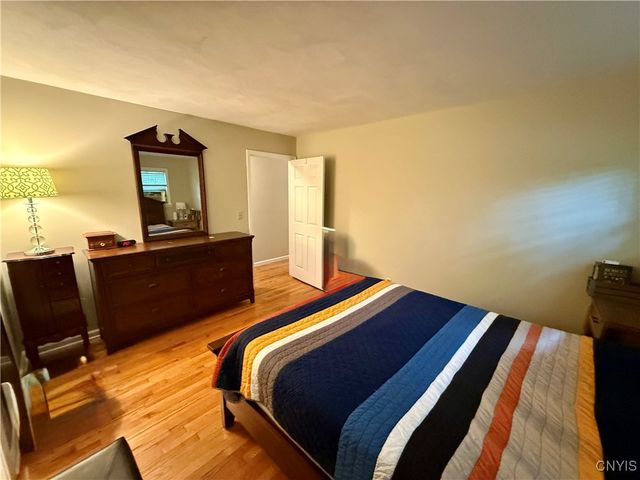 300 Holmes Street, Syracuse, NY 13210