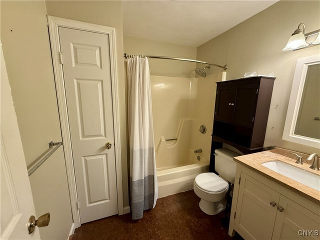 300 Holmes Street, Syracuse, NY 13210