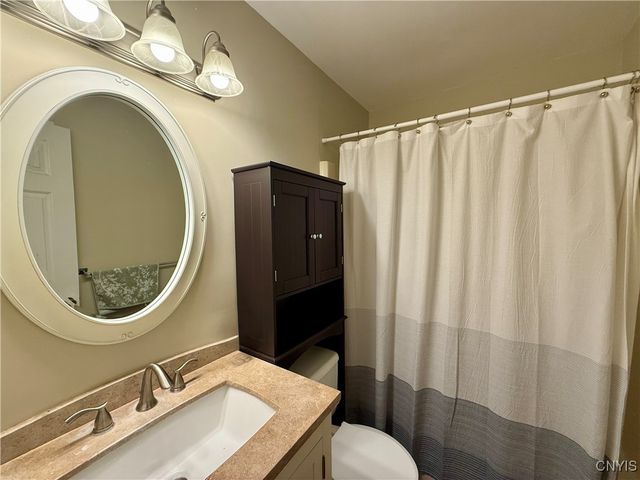 300 Holmes Street, Syracuse, NY 13210
