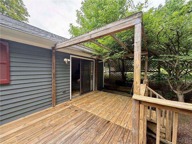 300 Holmes Street, Syracuse, NY 13210