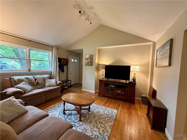 300 Holmes Street, Syracuse, NY 13210