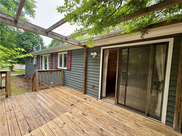 300 Holmes Street, Syracuse, NY 13210