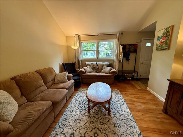300 Holmes Street, Syracuse, NY 13210