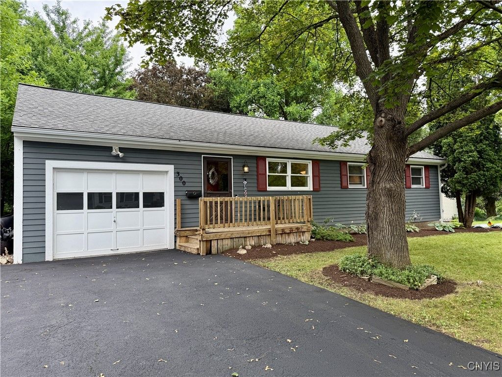 300 Holmes Street, Syracuse, NY 13210
