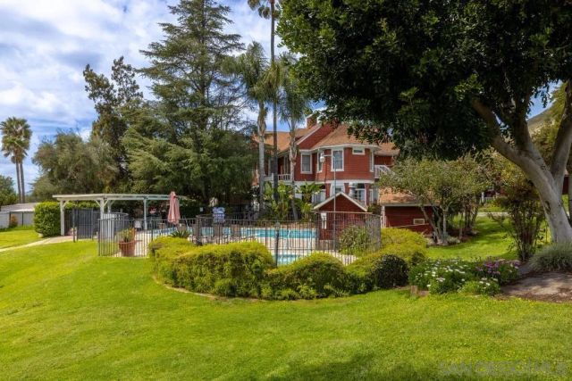 1120 Pepper Dr 79, El Cajon, CA 92021