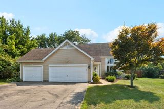 17431 W Dartmoor Drive, Grayslake, IL 60030