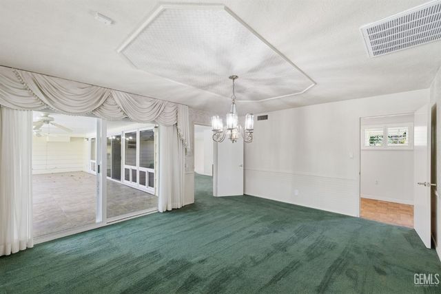 2511 Beech Street, Bakersfield, CA 93301