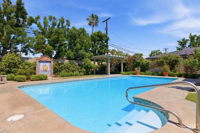 2511 Beech Street, Bakersfield, CA 93301