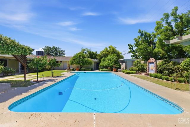 2511 Beech Street, Bakersfield, CA 93301