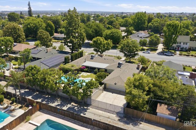 2511 Beech Street, Bakersfield, CA 93301