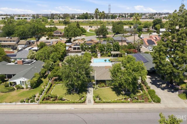 2511 Beech Street, Bakersfield, CA 93301