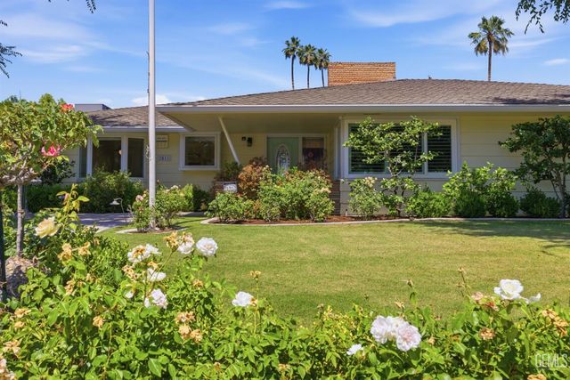 2511 Beech Street, Bakersfield, CA 93301