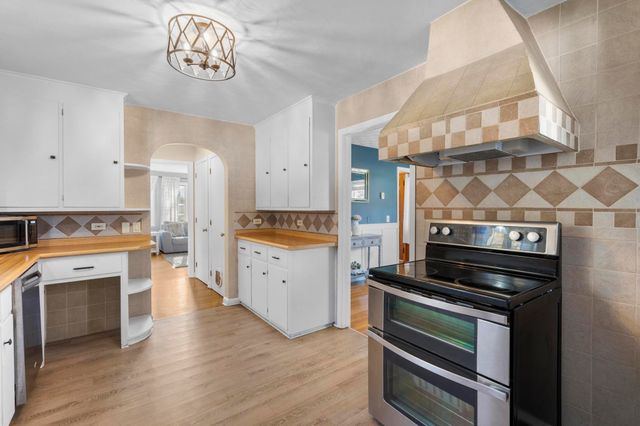 75 Allerton Road, Naugatuck, CT 06770