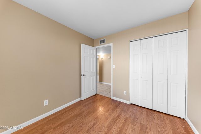 4723 E VINEYARD Road, Phoenix, AZ 85042