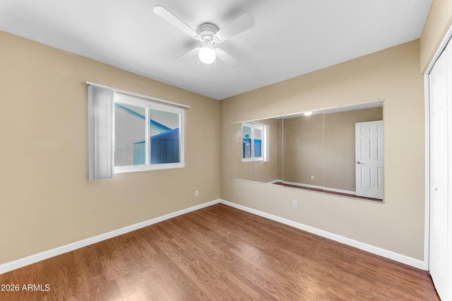 4723 E VINEYARD Road, Phoenix, AZ 85042