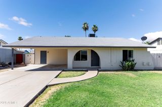 4723 E VINEYARD Road, Phoenix, AZ 85042