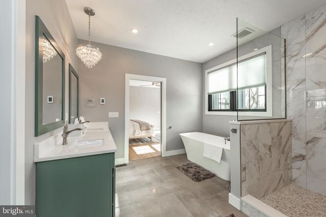 14 SUMMER CAMP LN, Mc Henry, MD 21541