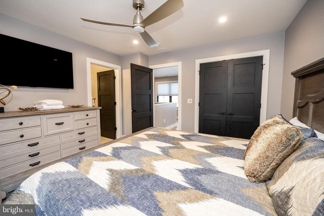 14 SUMMER CAMP LN, Mc Henry, MD 21541