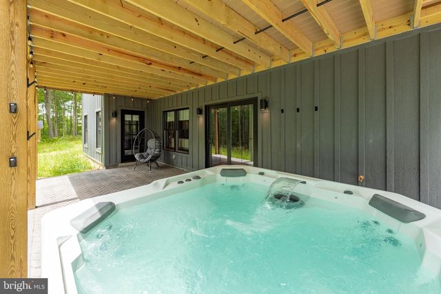 14 SUMMER CAMP LN, Mc Henry, MD 21541