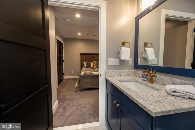 14 SUMMER CAMP LN, Mc Henry, MD 21541