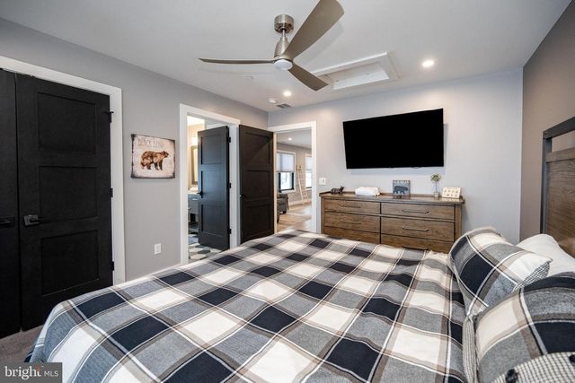 14 SUMMER CAMP LN, Mc Henry, MD 21541