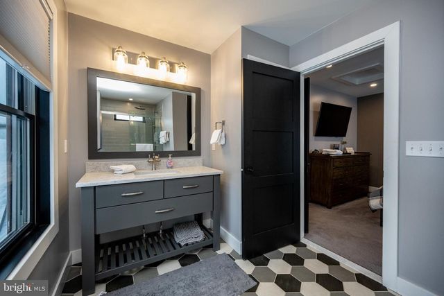 14 SUMMER CAMP LN, Mc Henry, MD 21541