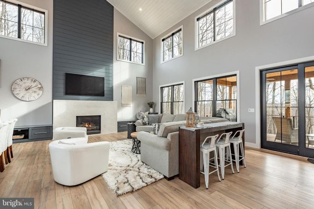 14 SUMMER CAMP LN, Mc Henry, MD 21541