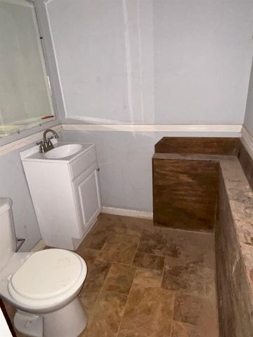 219 S Gadberry St Street, Union, SC 29379