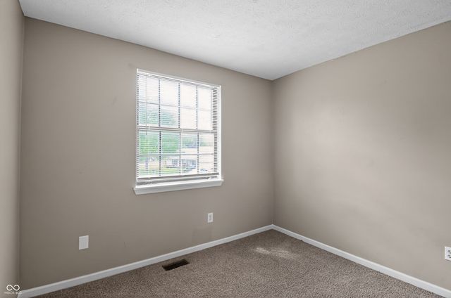 8809 Country Lane Court, Indianapolis, IN 46217