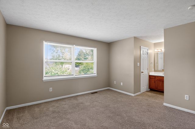 8809 Country Lane Court, Indianapolis, IN 46217