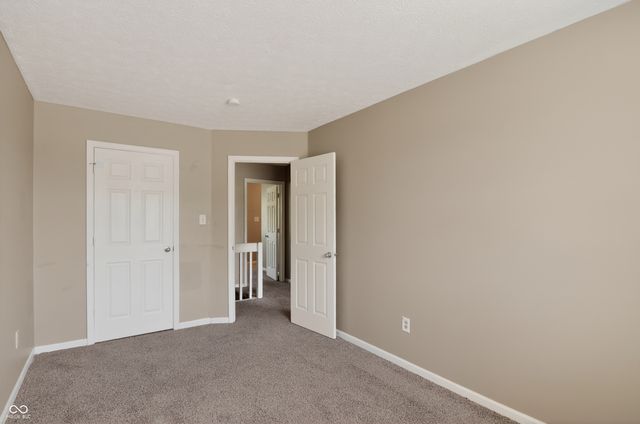 8809 Country Lane Court, Indianapolis, IN 46217