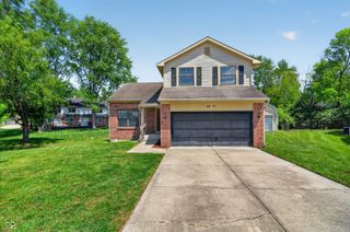 8809 Country Lane Court, Indianapolis, IN 46217