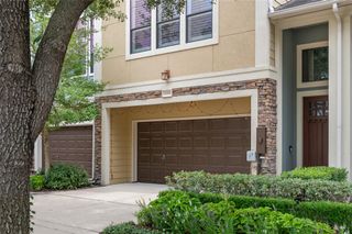 1114 W 25th Street, Houston, TX 77008