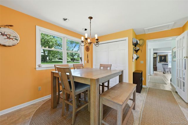 295 Jackson Street, New Suffolk, NY 11956