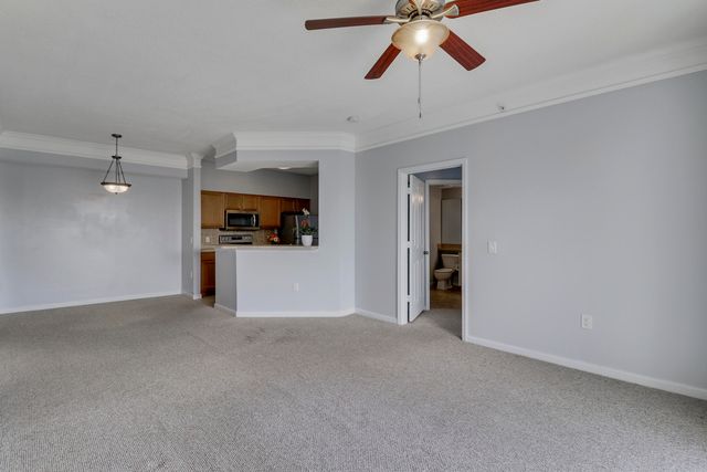 4302 Myrtlewood Circle E, Palm Beach Gardens, FL 33418