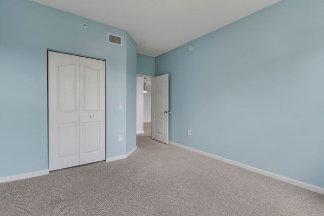 4302 Myrtlewood Circle E, Palm Beach Gardens, FL 33418