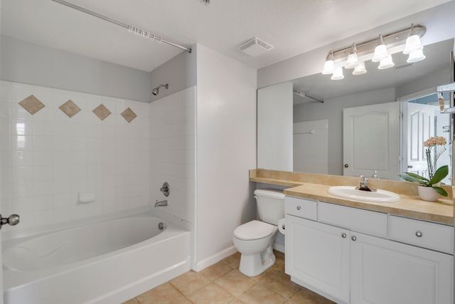 4302 Myrtlewood Circle E, Palm Beach Gardens, FL 33418