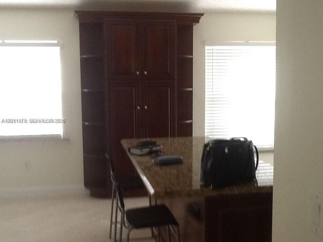 24 Gables Blvd 0, Weston, FL 33326
