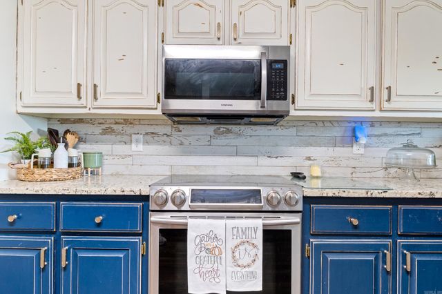 16 Himes Drive, Plummerville, AR 72127