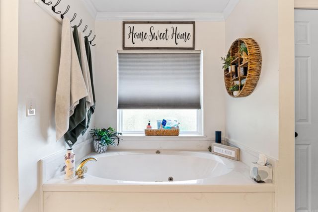 16 Himes Drive, Plummerville, AR 72127