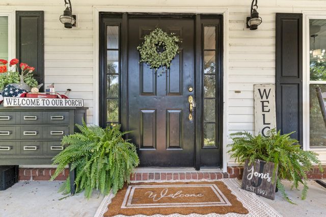 16 Himes Drive, Plummerville, AR 72127