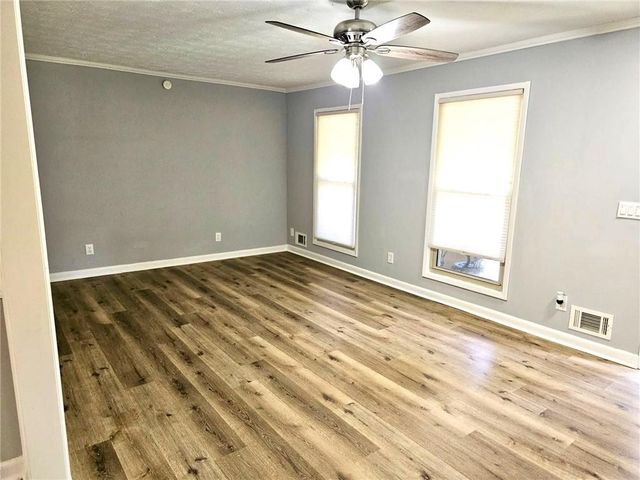 1244 Hickory Wood NE Drive, Woodstock, GA 30188