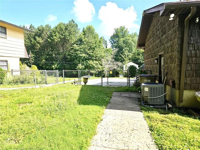 1244 Hickory Wood NE Drive, Woodstock, GA 30188