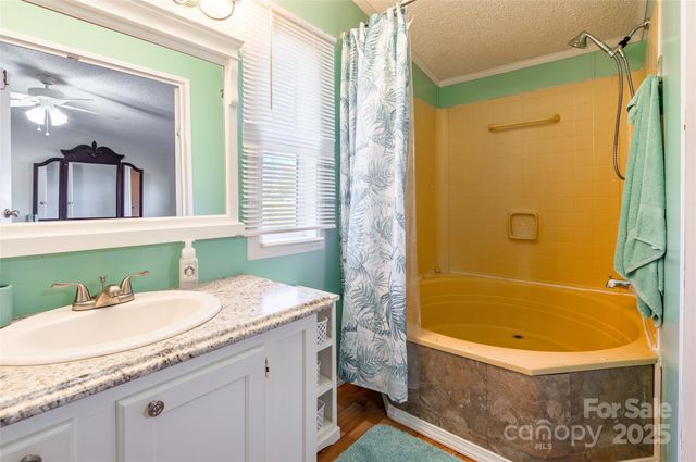 4085 Biggerstaff Road, Maiden, NC 28650