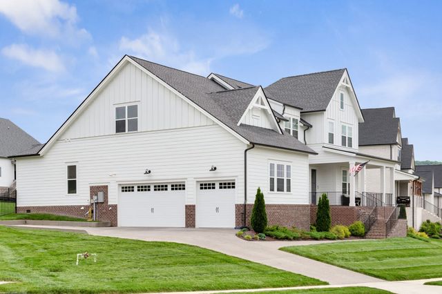 1109 Angela Ann Ct, Nolensville, TN 37135