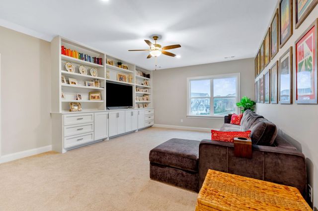 1109 Angela Ann Ct, Nolensville, TN 37135