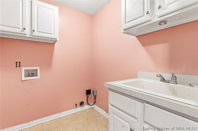 6713 Liberty Drive, Charlestown, IN 47111