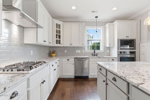 8395 Penny Royal Lane, Wilmington, NC 28412
