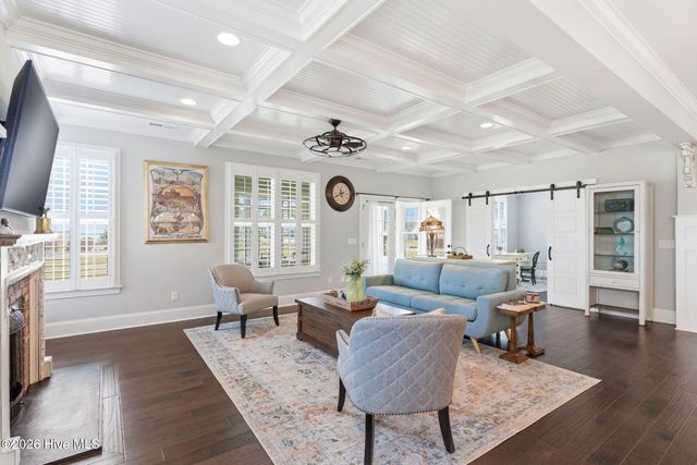 8395 Penny Royal Lane, Wilmington, NC 28412